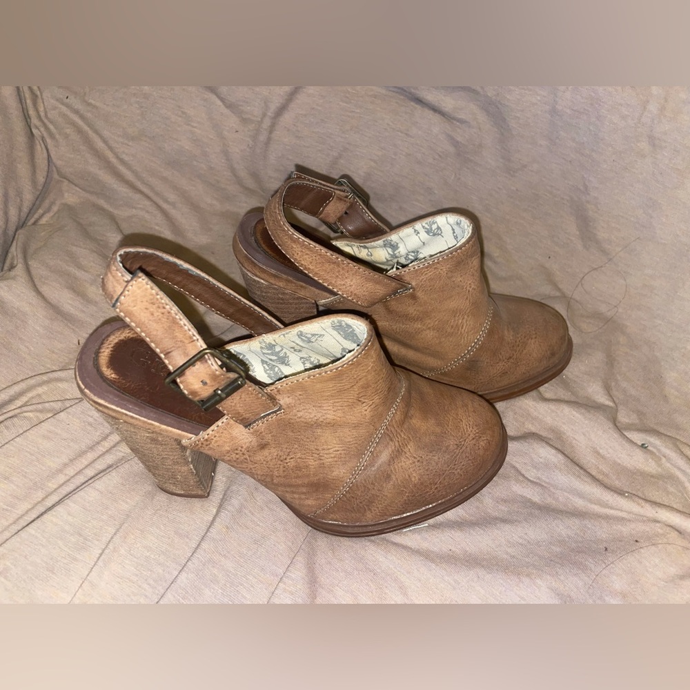Sling back booties
